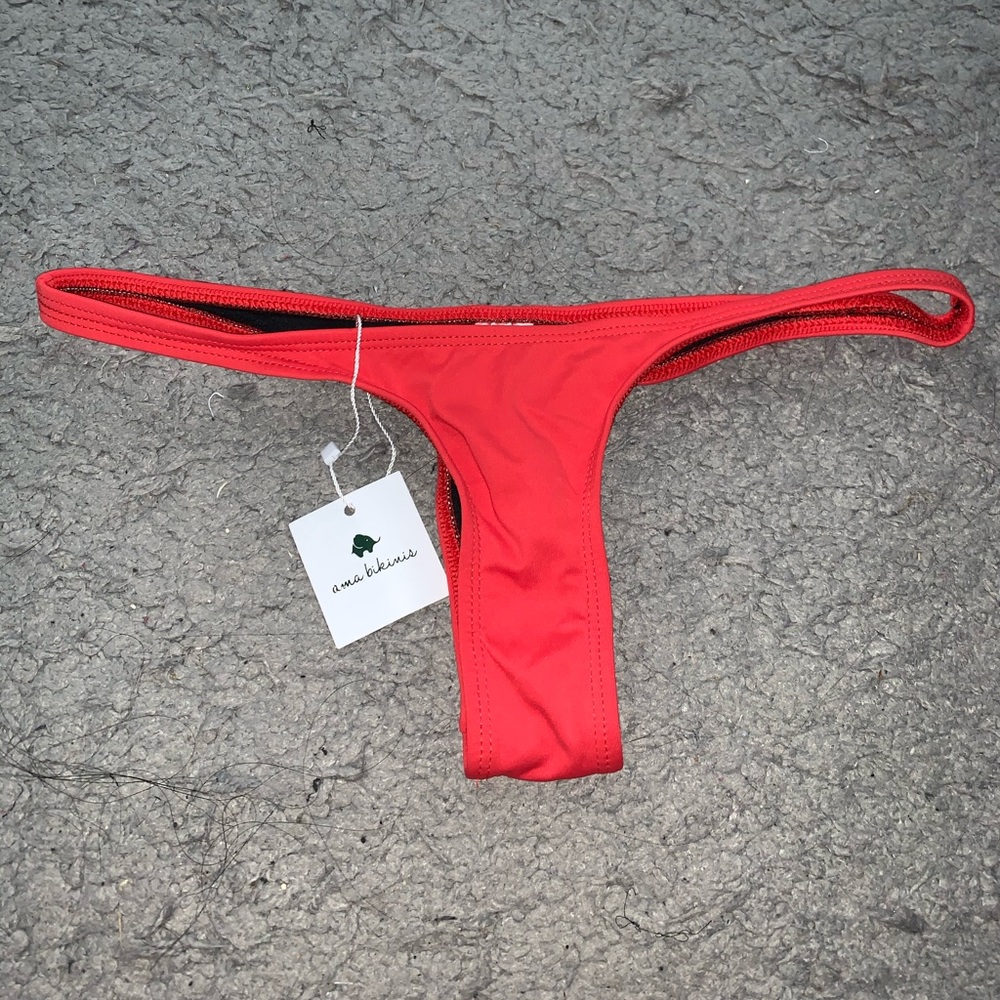 Amabikini bottom